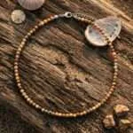 Gargantillas Bohemias con Bolitas de Piedra Natural