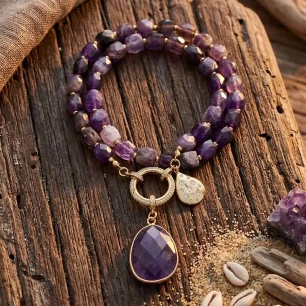 Collar del camino fundamental con piedras semipreciosas
