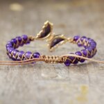 Pulsera de mi nuevo camino con mariposa de cristal y piedras naturales