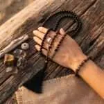 Conjunto Japa Mala 108 cuentas con ónix negro, ojo de tigre rojo y cuarzo ahumado