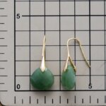 Pendientes de la clara percepción con 4 piedras naturales facetadas