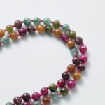 Collar Japa Mala 108 cuentas de meditación con turmalina de colores