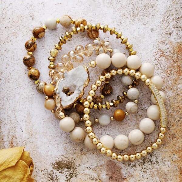 Conjunto 6 pulseras bohemias de la reafirmación con piedras semipreciosas