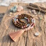 Conjunto Japa Mala 108 con ojo de tigre, aguamarina, cuarzo rosa y rodonita