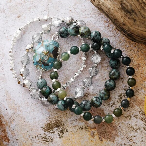 Conjunto de pulseras de la belleza de nuestro alrededor con gemas