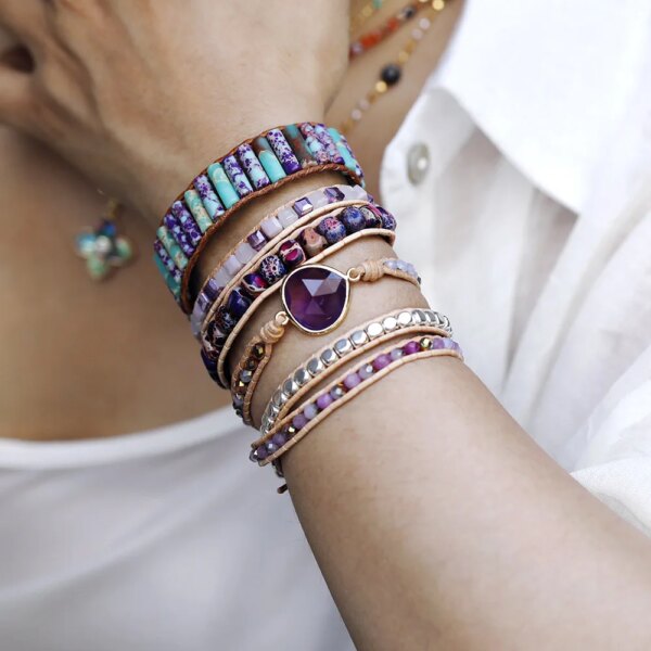 Pulsera boho chic del alivio de los dolores con amatista o amazonita