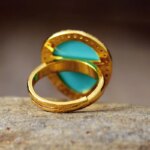 Anillo de la fuerte lealtad con turquesa estabilizada y circonita