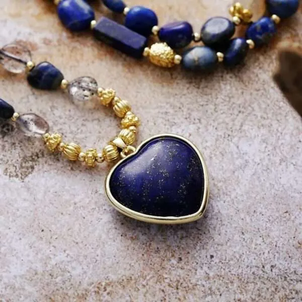 Colgante del fomento de la inteligencia con piedras y corazón de lapislázuli