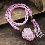 Colgante macramé con piedra protectora en bruto (5 piedras)