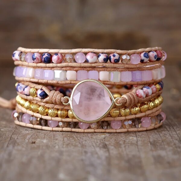 Pulsera boho chic de la fortaleza del espíritu con cuarzo rosa o ágata