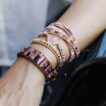 Pulsera boho chic de la fortaleza del espíritu con cuarzo rosa o ágata