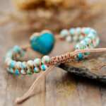 Pulsera de macramé de apoyo al chakra del corazón con amazonita y ónix