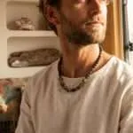 Collar boho unisex con gemas de ojo de tigre, amatista o lapislázuli