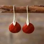 Pendientes de la clara percepción con 10 piedras naturales facetadas