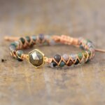 Pulsera boho de la abundancia con piedras de ágata de la India y pirita