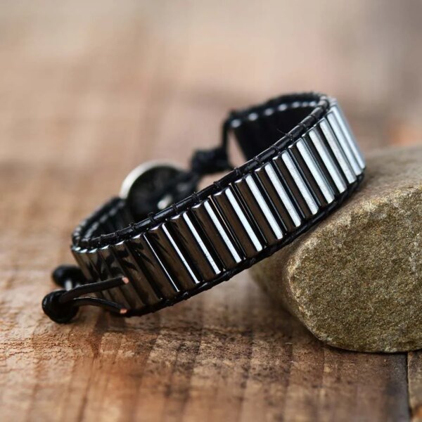 Pulsera para hombre del instinto de la supervivencia con hematita