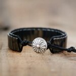 Pulsera para hombre del instinto de la supervivencia con hematita