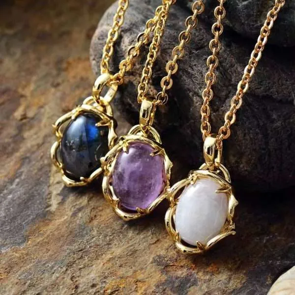 Collar de mis 3 bolitas de cristal con piedra lunar, amatista o labradorita