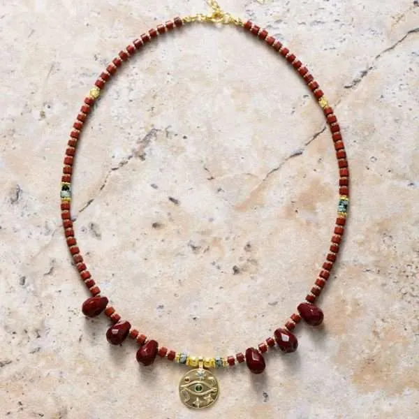 Gargantilla ojo de Horus con piedras naturales de jaspe rojo