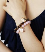 Pulsera hippie chic con piedras de ojo de tigre, cuarzo rosa o cuarzo cristal