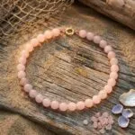 Conjunto espiritual de collar y pendientes con cuentas de piedras naturales