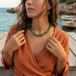 Conjunto espiritual de collar y pendientes con cuentas de piedras naturales