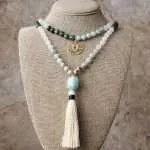 Collar Japa Mala 108 con turquesa africana, amazonita, shoushan y cuarzo cristal