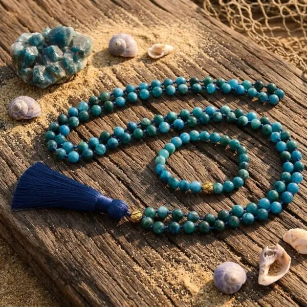 Conjunto Japa Mala 108 cuentas con piedras de apatita y flor de loto