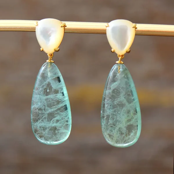 Pendientes "Amor de Océano" con fluorita verde y nácar