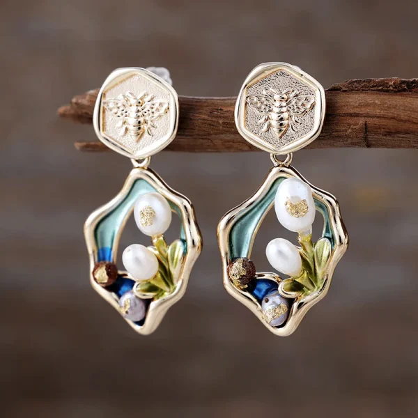 Pendientes bohemios "mar y montaña" con flores de perlas de agua dulce