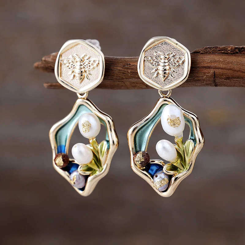 Pendientes bohemios "mar y montaña" con flores de perlas de agua dulce Pendientes bohemios "mar y montaña" con flores de perlas de agua dulce