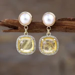 Surtido de pendientes de la elegancia bohemia con piedras naturales