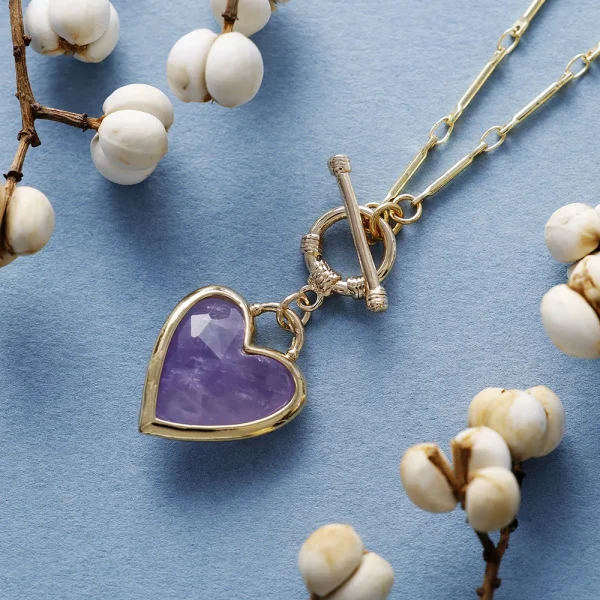 Collar boho de Mi Corazón Loco, con corazón de Piedra Natural
