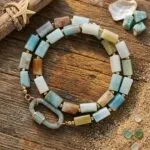 Gargantilla 'Raíces del Viento' con Piedras Naturales