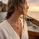 Collares boho de la clara percepción con piedras naturales facetadas