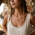 Collares boho de la clara percepción con piedras naturales facetadas