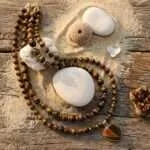 Gargantilla 'Círculo de Vida' con Piedras Naturales – Corazón o Símbolo Zen