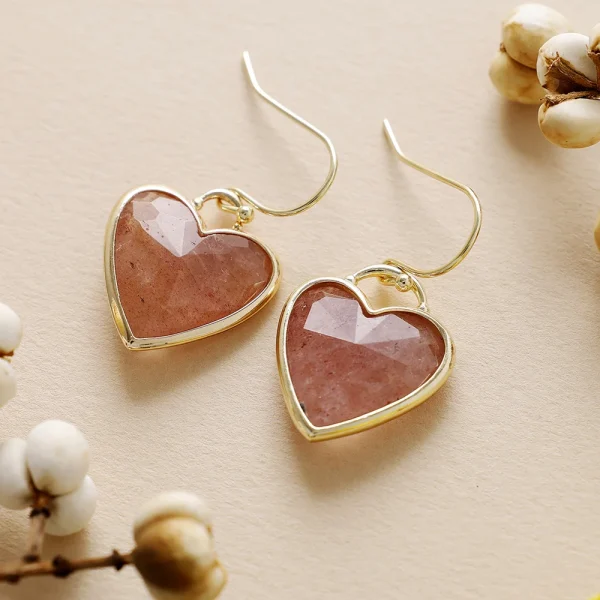 Pendientes boho de Mi Corazón Loco, con corazones de Piedra Natural