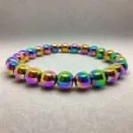 Pulsera Aurora – Con Piedras Naturales de Hematita Arcoíris