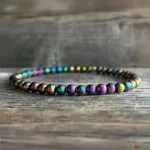 Pulsera Aurora – Con Piedras Naturales de Hematita Arcoíris