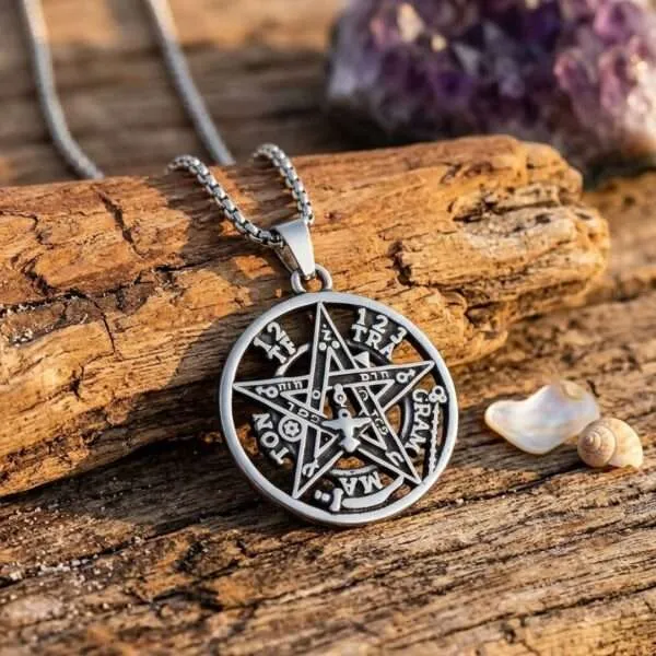 Colgante Tetragramatón – Pentagrama Protector en Acero Inoxidable