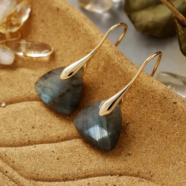 Pendientes ‘Luz Boreal’ con Labradorita Geométrica – Cuadrada, Rectangular o Triangular
