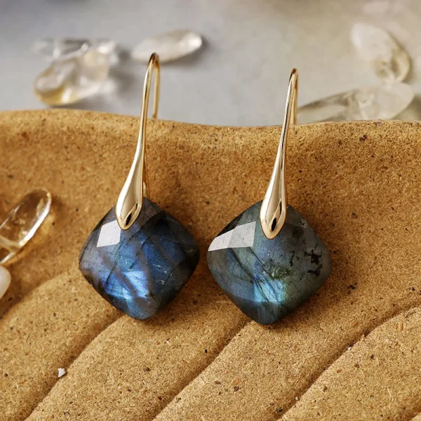 Pendientes ‘Luz Boreal’ con Labradorita Geométrica – Cuadrada, Rectangular o Triangular