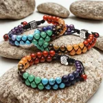 Pulsera 7 Chakras con Dije OM – Armoniza tu Energía y Eleva tu Espíritu
