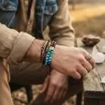 Pulsera 7 Chakras con Dije OM – Armoniza tu Energía y Eleva tu Espíritu