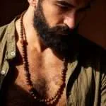 Collar Espíritu Salvaje – Con Madera de Nogal y Semillas Étnicas