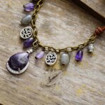 Collar Boho Umbral Místico – Con Amatista y Labradorita Natural